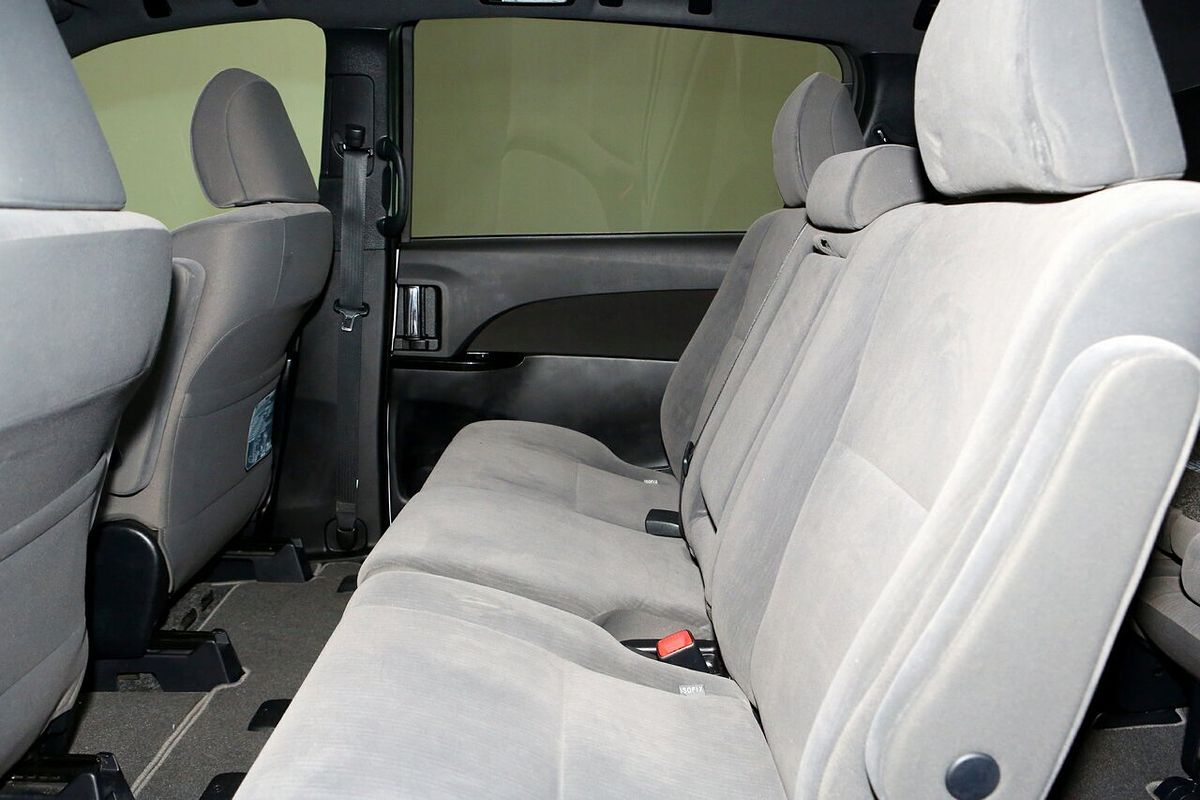 2016 Toyota Tarago GLX ACR50R