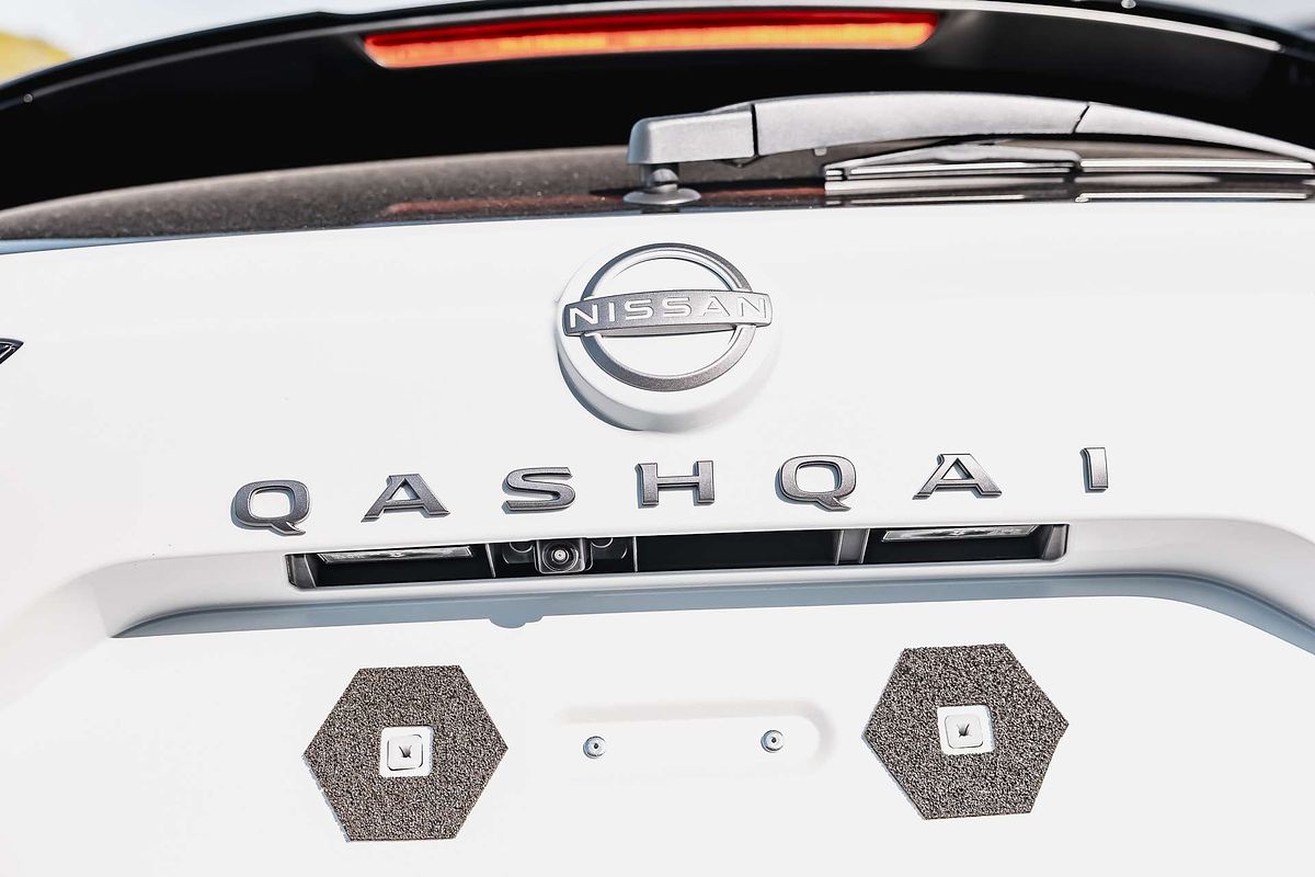 2025 Nissan QASHQAI N-DESIGN e-POWER J12
