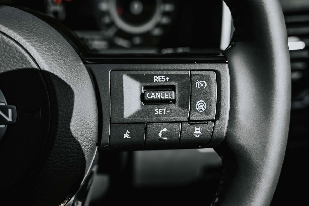 2025 Nissan QASHQAI N-DESIGN e-POWER J12