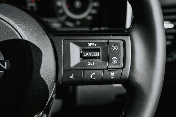 2025 Nissan QASHQAI N-DESIGN e-POWER J12