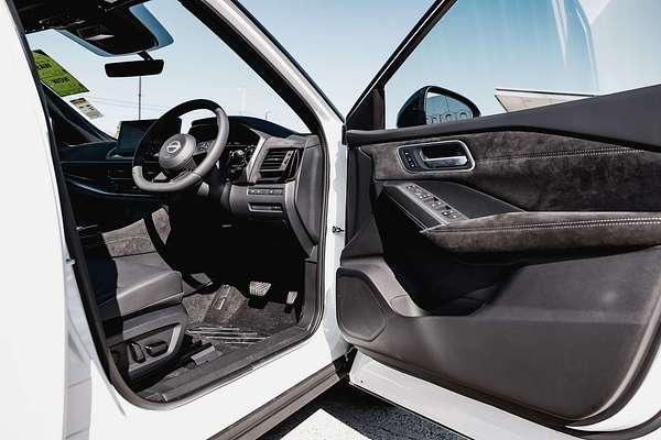 2025 Nissan QASHQAI N-DESIGN e-POWER J12