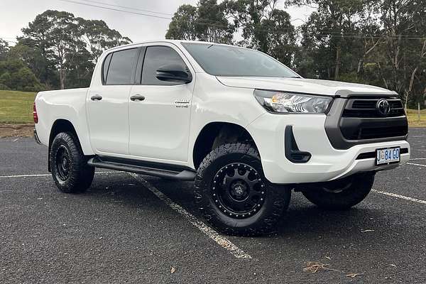 2020 Toyota Hilux SR GUN126R 4X4