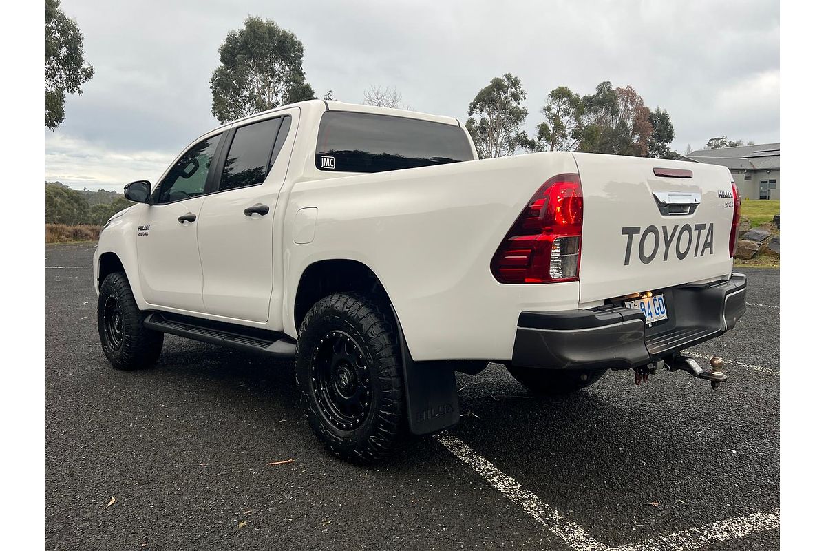 2020 Toyota Hilux SR GUN126R 4X4