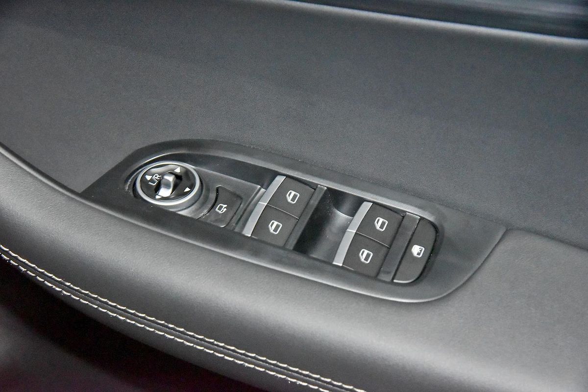 2025 Chery Tiggo 4 Hybrid Ultimate
