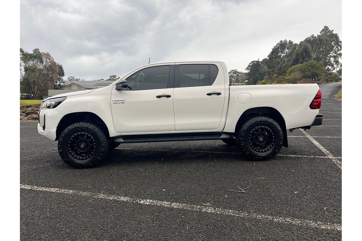 2020 Toyota Hilux SR GUN126R 4X4