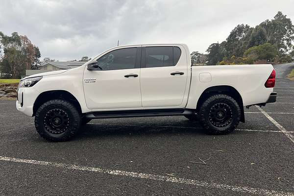 2020 Toyota Hilux SR GUN126R 4X4