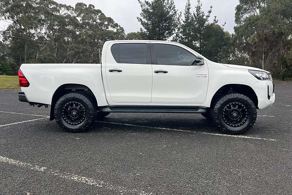 2020 Toyota Hilux SR GUN126R 4X4