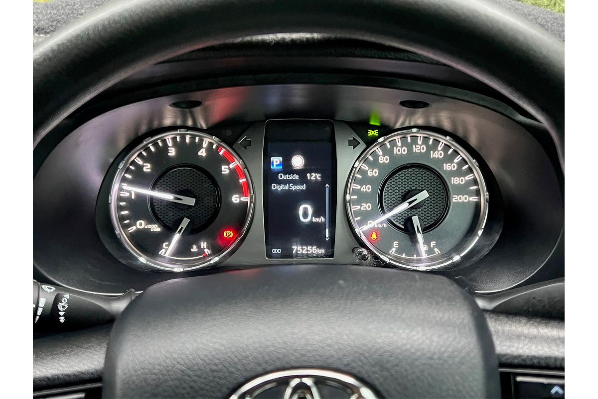 2020 Toyota Hilux SR GUN126R 4X4