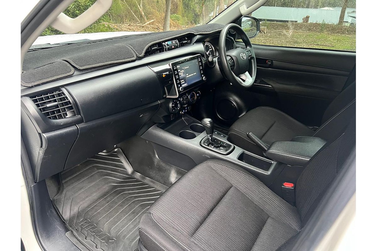 2020 Toyota Hilux SR GUN126R 4X4