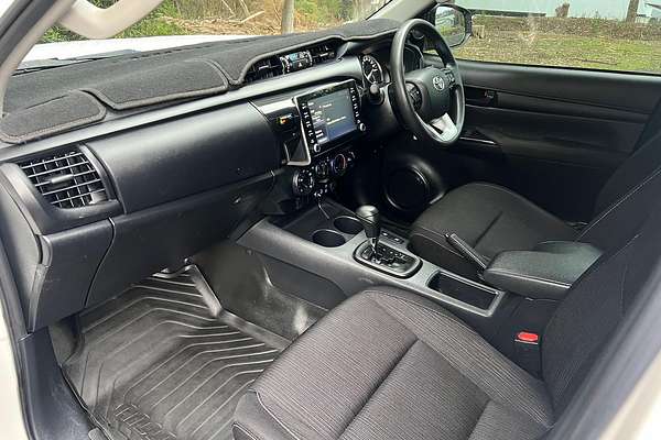 2020 Toyota Hilux SR GUN126R 4X4