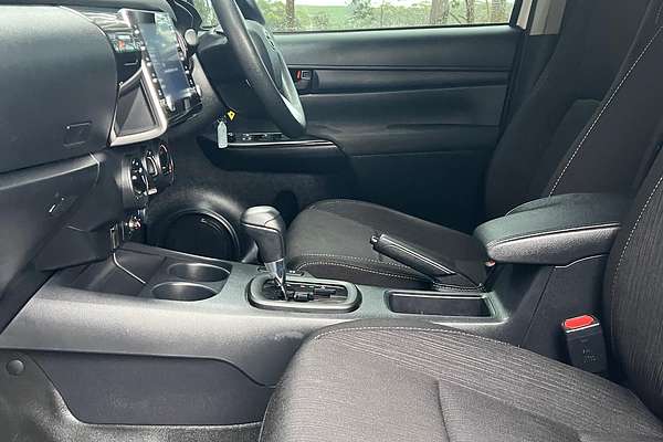 2020 Toyota Hilux SR GUN126R 4X4
