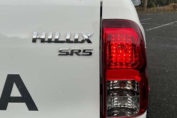 2020 Toyota Hilux SR GUN126R 4X4