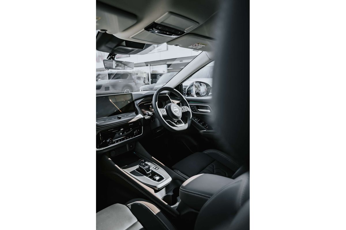 2025 Nissan QASHQAI TI e-POWER J12