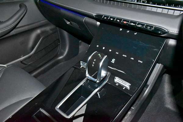 2025 Chery Tiggo 4 Hybrid Ultimate