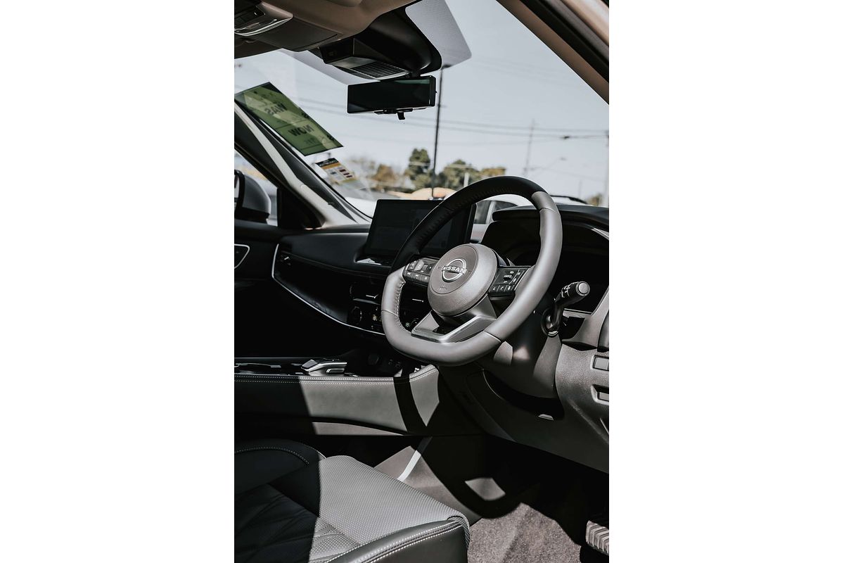 2025 Nissan X-TRAIL Ti-L e-POWER T33