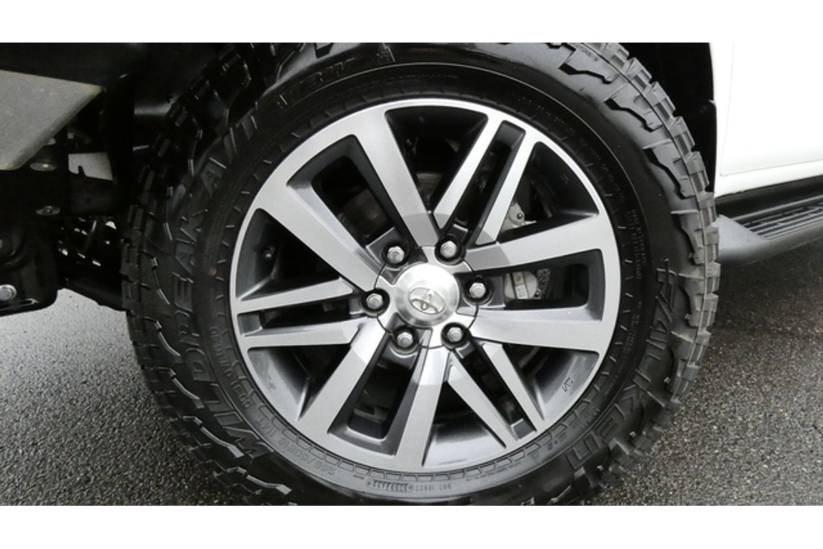 2019 Toyota Hilux SR5 GUN126R 4X4