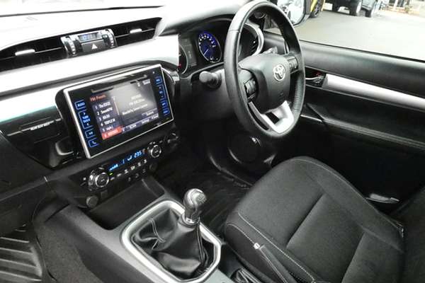 2019 Toyota Hilux SR5 GUN126R 4X4