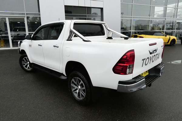 2019 Toyota Hilux SR5 GUN126R 4X4