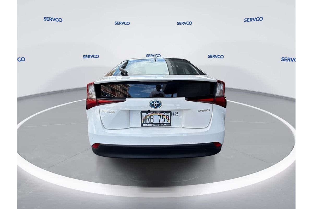 2022 Toyota Prius LE