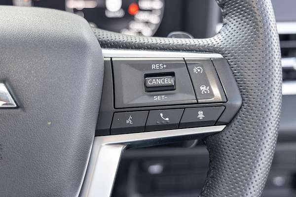 2022 Mitsubishi Outlander Exceed ZM
