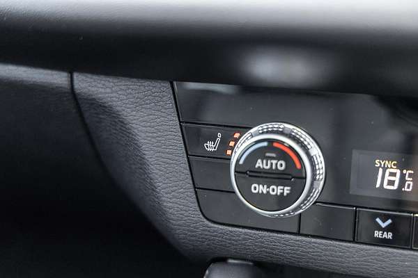 2022 Mitsubishi Outlander Exceed ZM