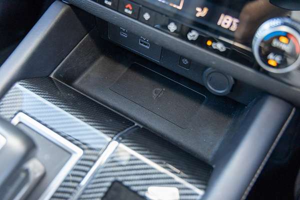 2022 Mitsubishi Outlander Exceed ZM
