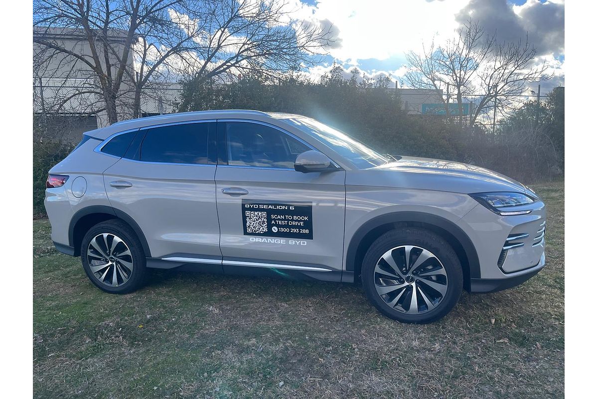 2025 BYD SEALION 6 Premium
