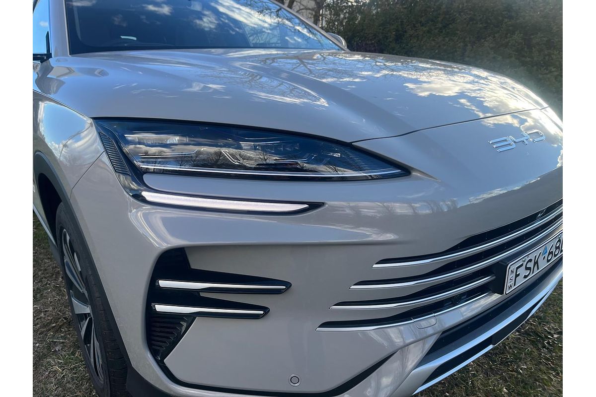 2025 BYD SEALION 6 Premium
