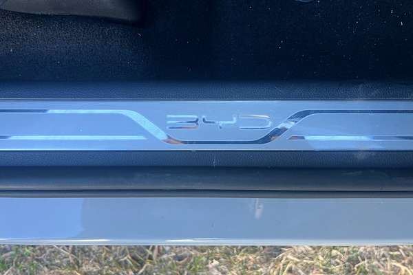 2025 BYD SEALION 6 Premium