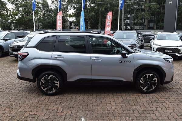 2025 Subaru Forester Touring S6