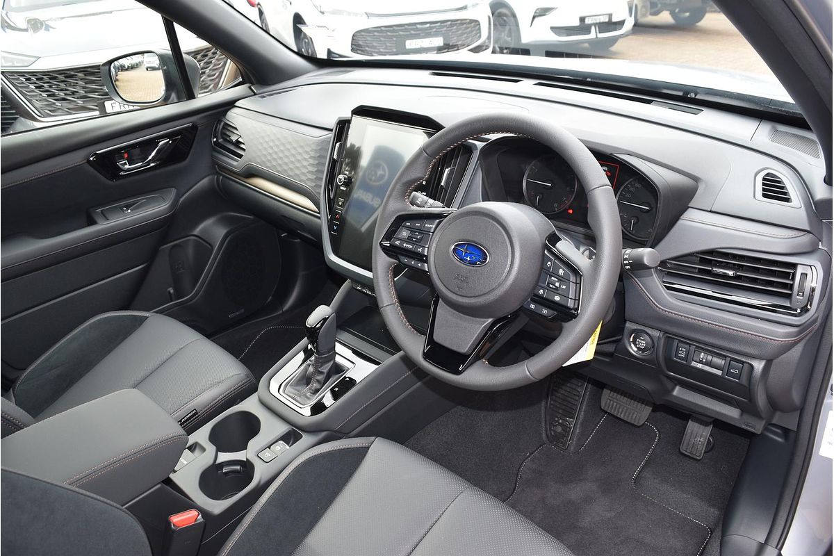 2025 Subaru Forester Touring S6