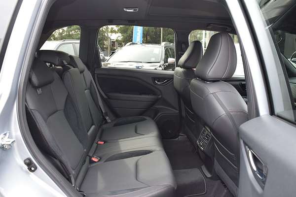 2025 Subaru Forester Touring S6