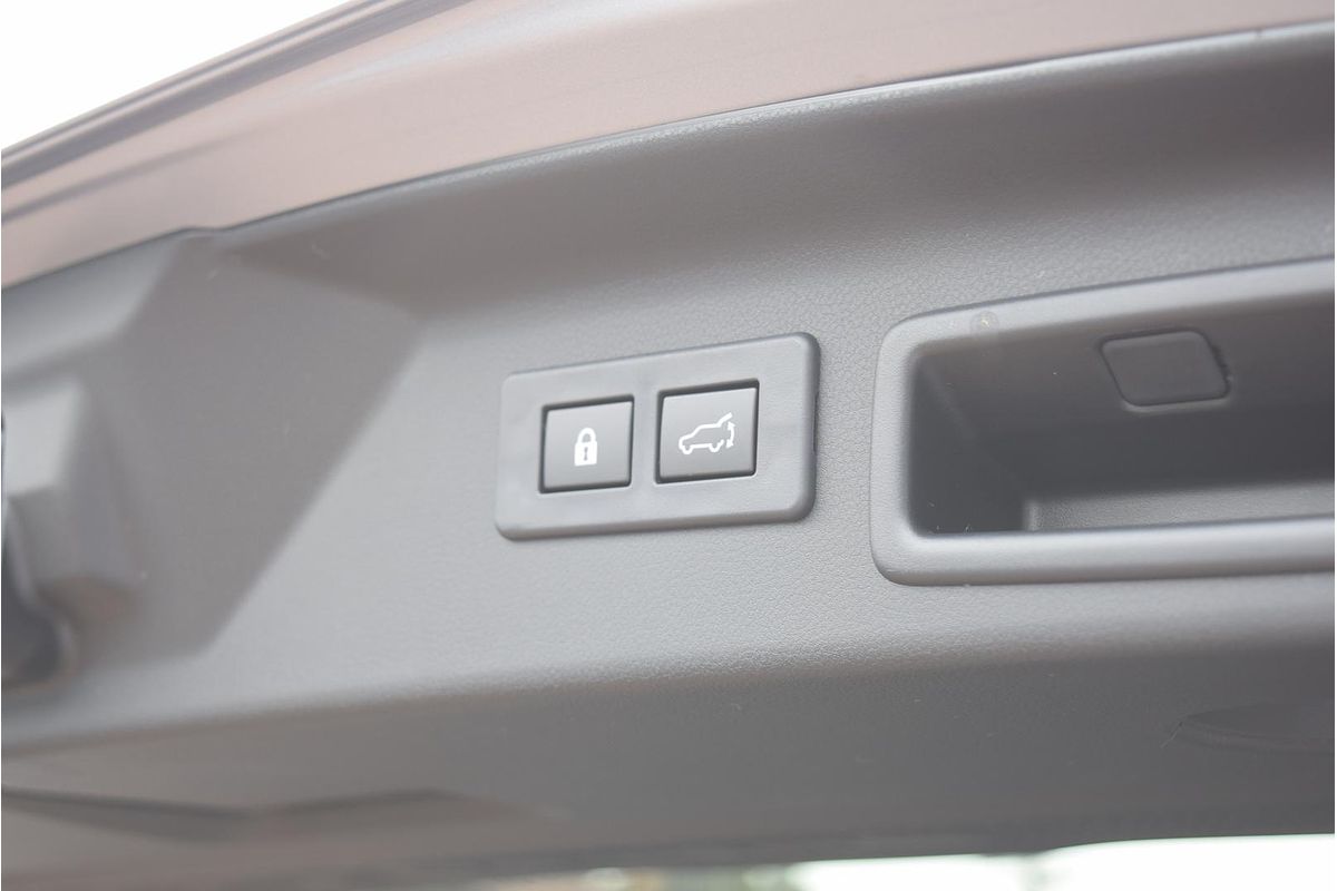 2025 Subaru Forester Touring S6