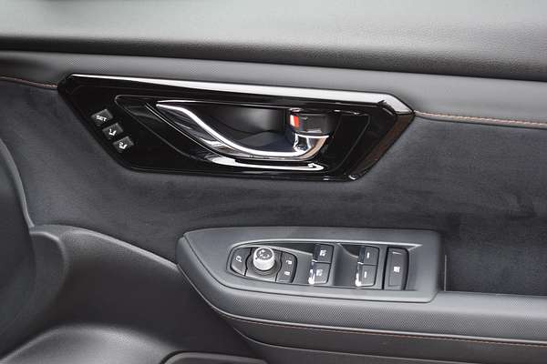 2025 Subaru Forester Touring S6