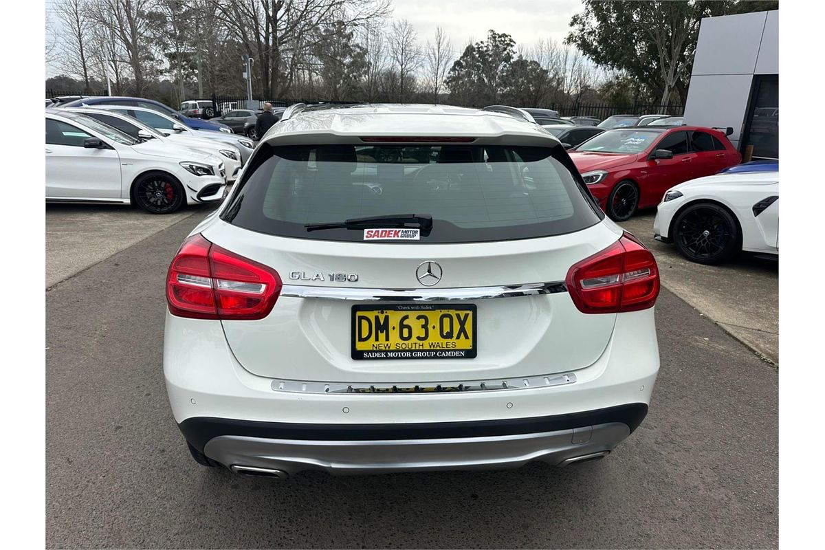 2016 Mercedes-Benz GLA-Class GLA180 X156