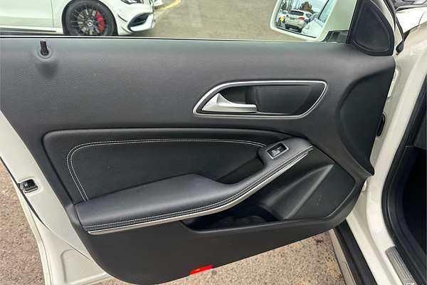 2016 Mercedes-Benz GLA-Class GLA180 X156