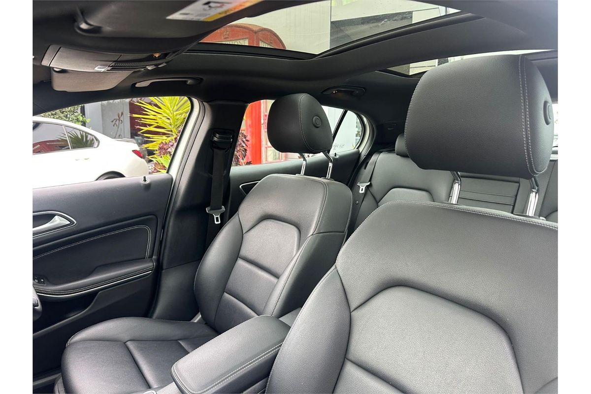 2016 Mercedes-Benz GLA-Class GLA180 X156