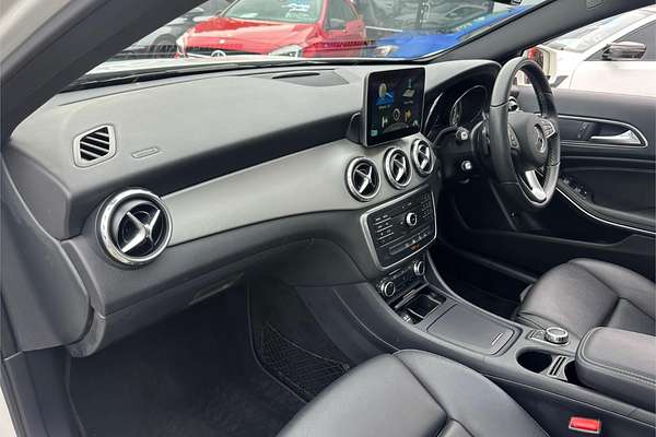2016 Mercedes-Benz GLA-Class GLA180 X156