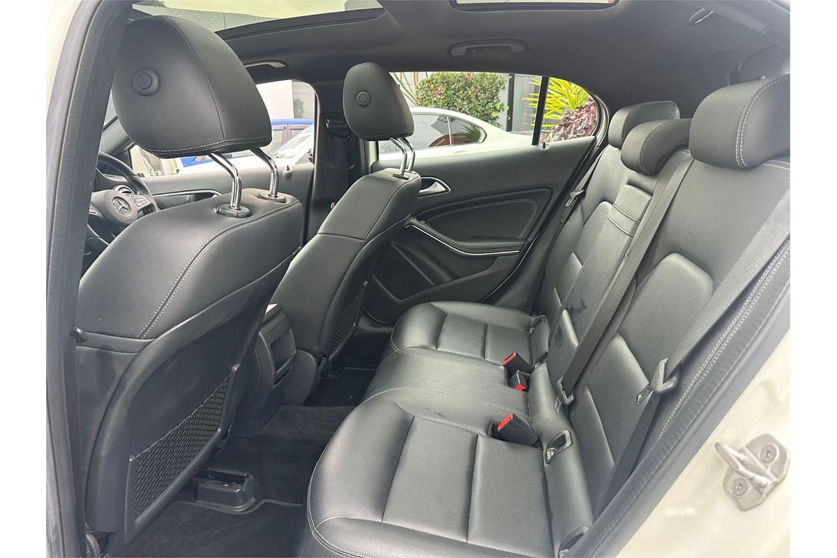 2016 Mercedes-Benz GLA-Class GLA180 X156