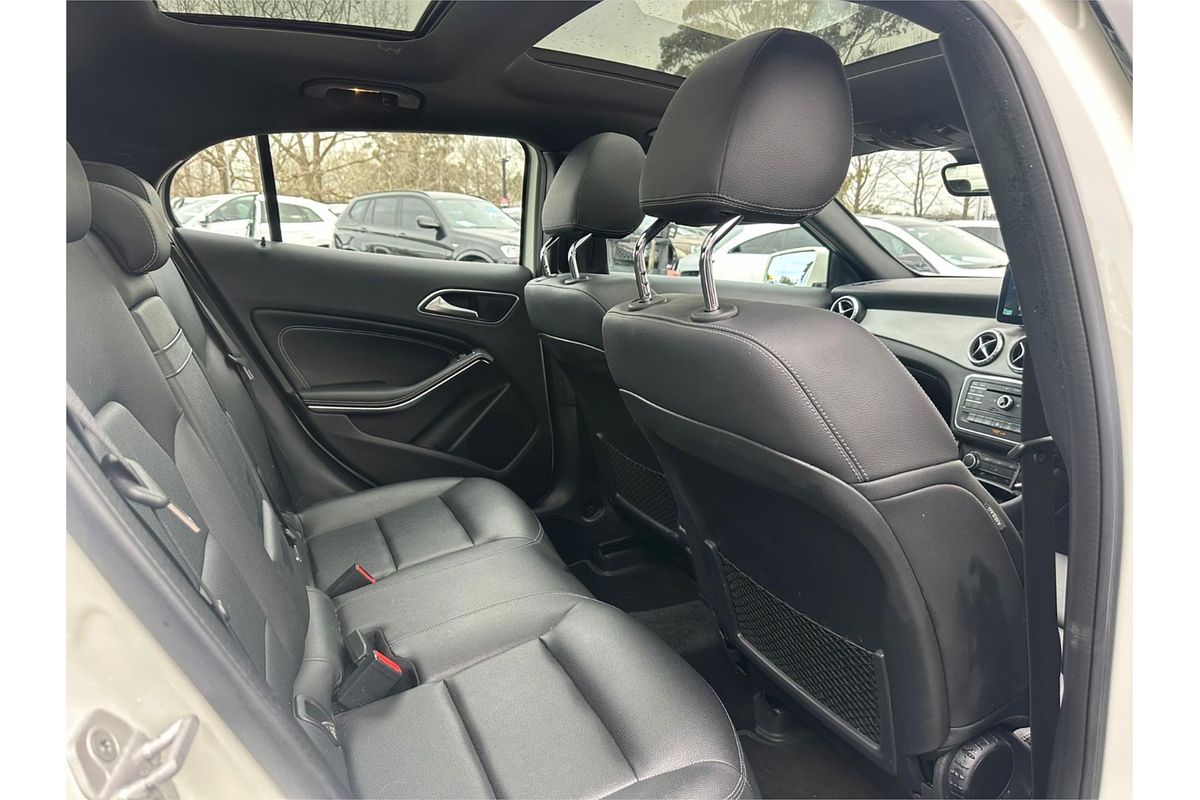 2016 Mercedes-Benz GLA-Class GLA180 X156