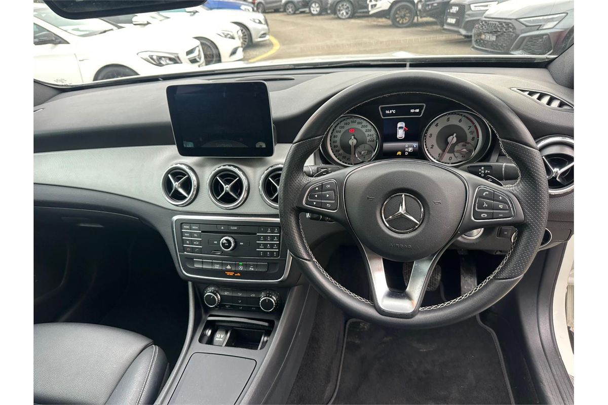 2016 Mercedes-Benz GLA-Class GLA180 X156