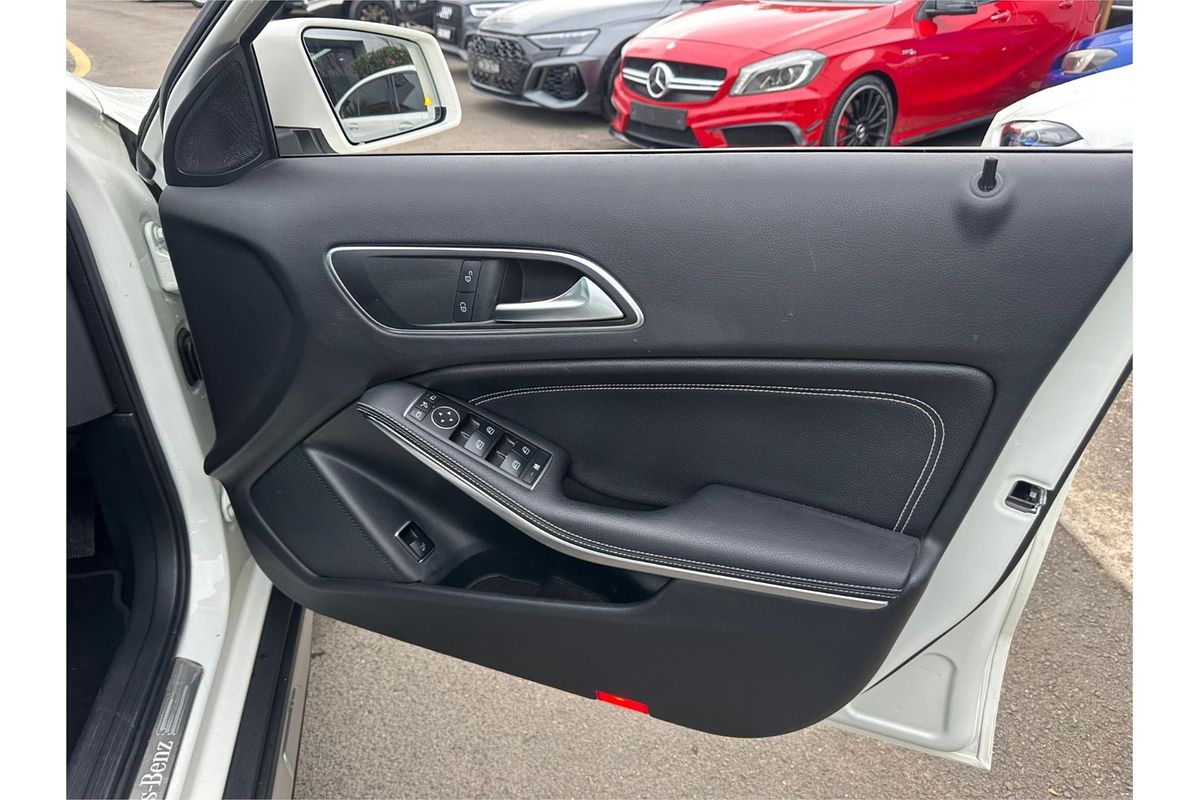 2016 Mercedes-Benz GLA-Class GLA180 X156