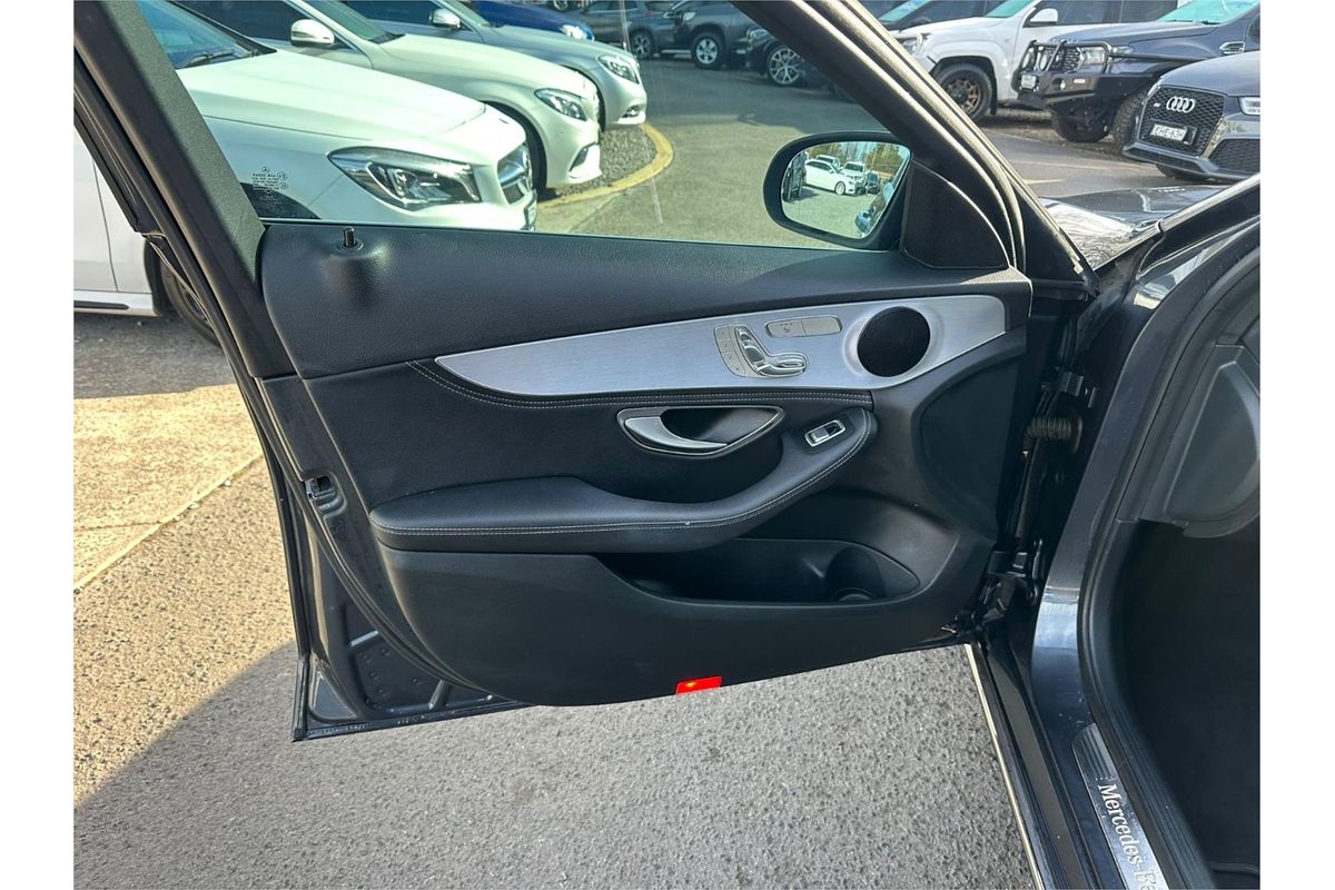 2015 Mercedes-Benz C-Class C250 W205