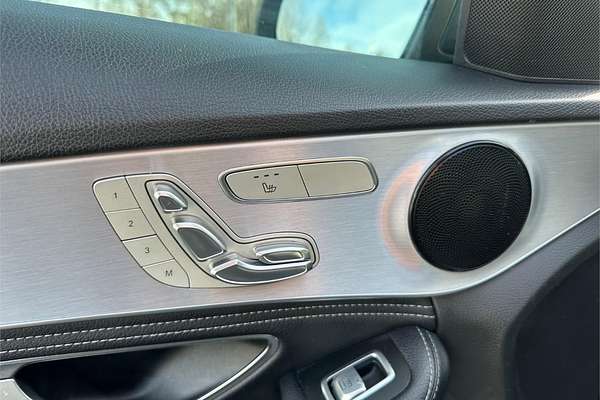 2015 Mercedes-Benz C-Class C250 W205