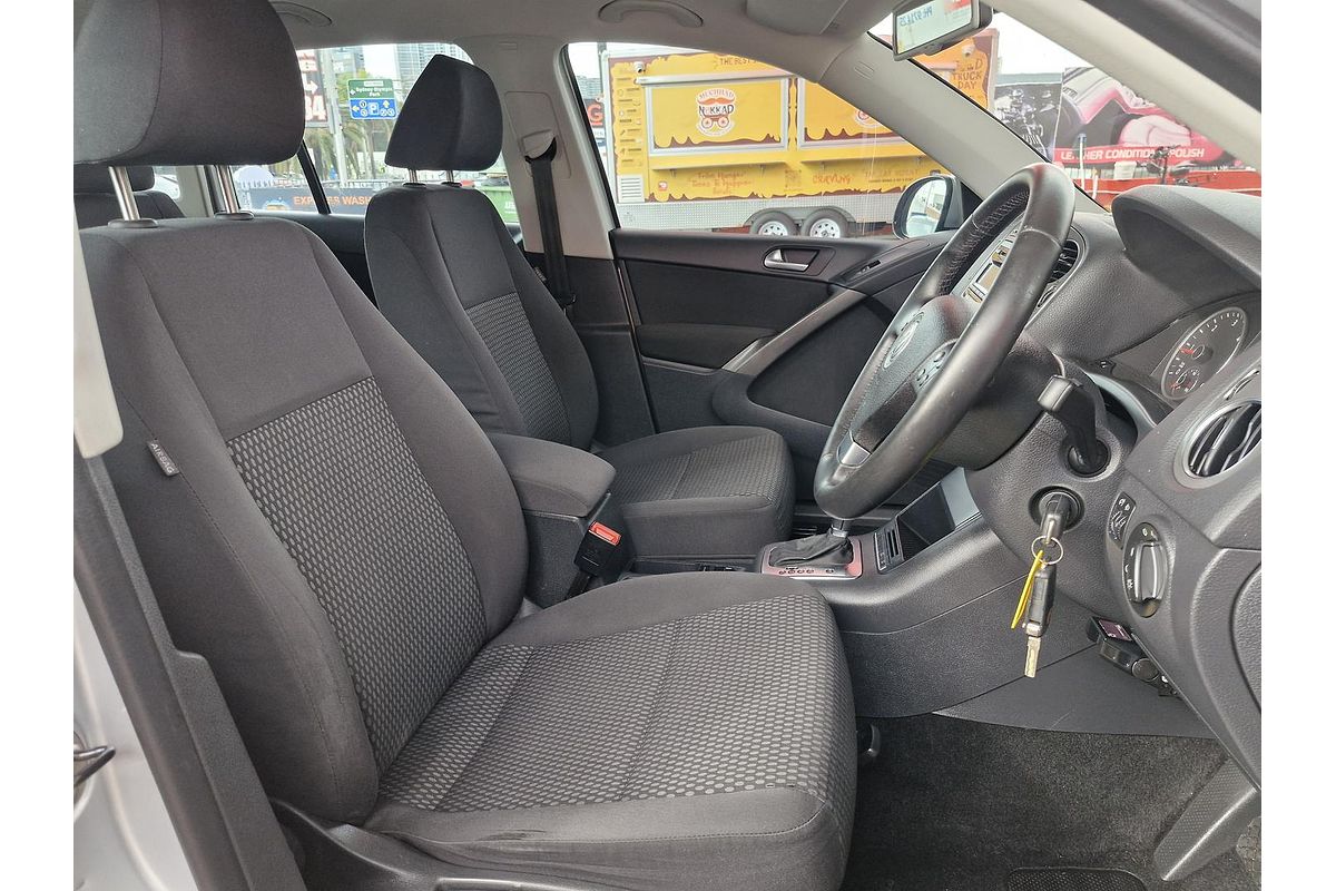 2009 Volkswagen Tiguan 103TDI 5N
