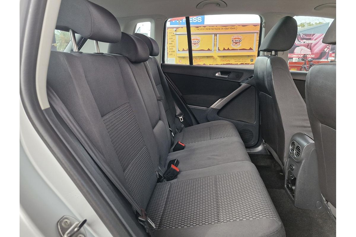 2009 Volkswagen Tiguan 103TDI 5N