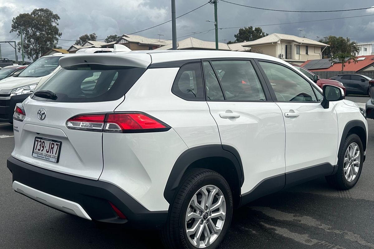 2024 Toyota Corolla Cross GX