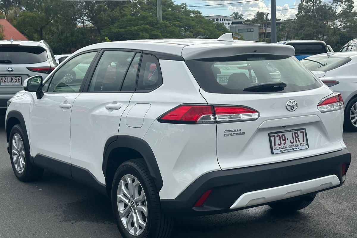 2024 Toyota Corolla Cross GX