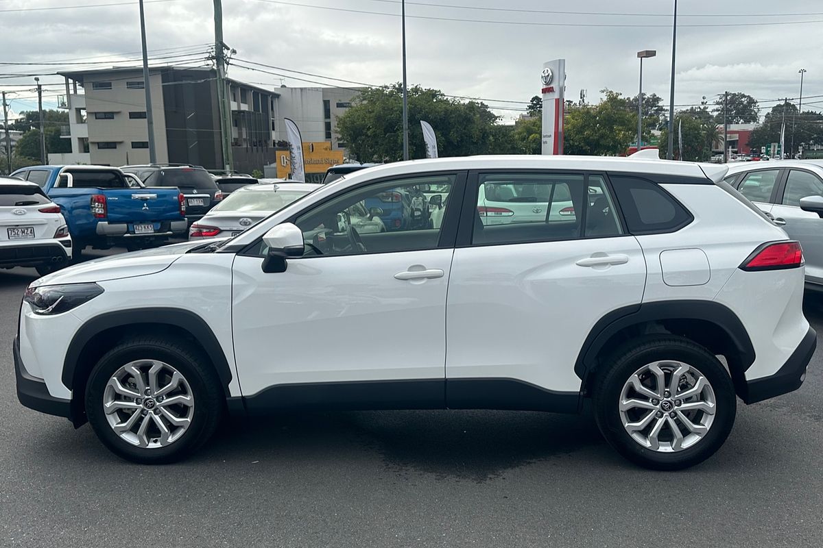 2024 Toyota Corolla Cross GX