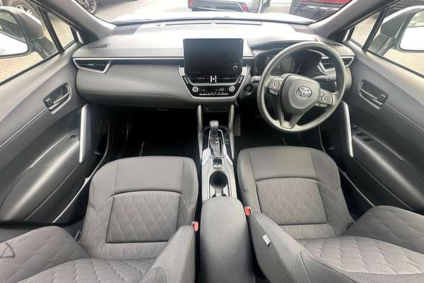 2024 Toyota Corolla Cross GX
